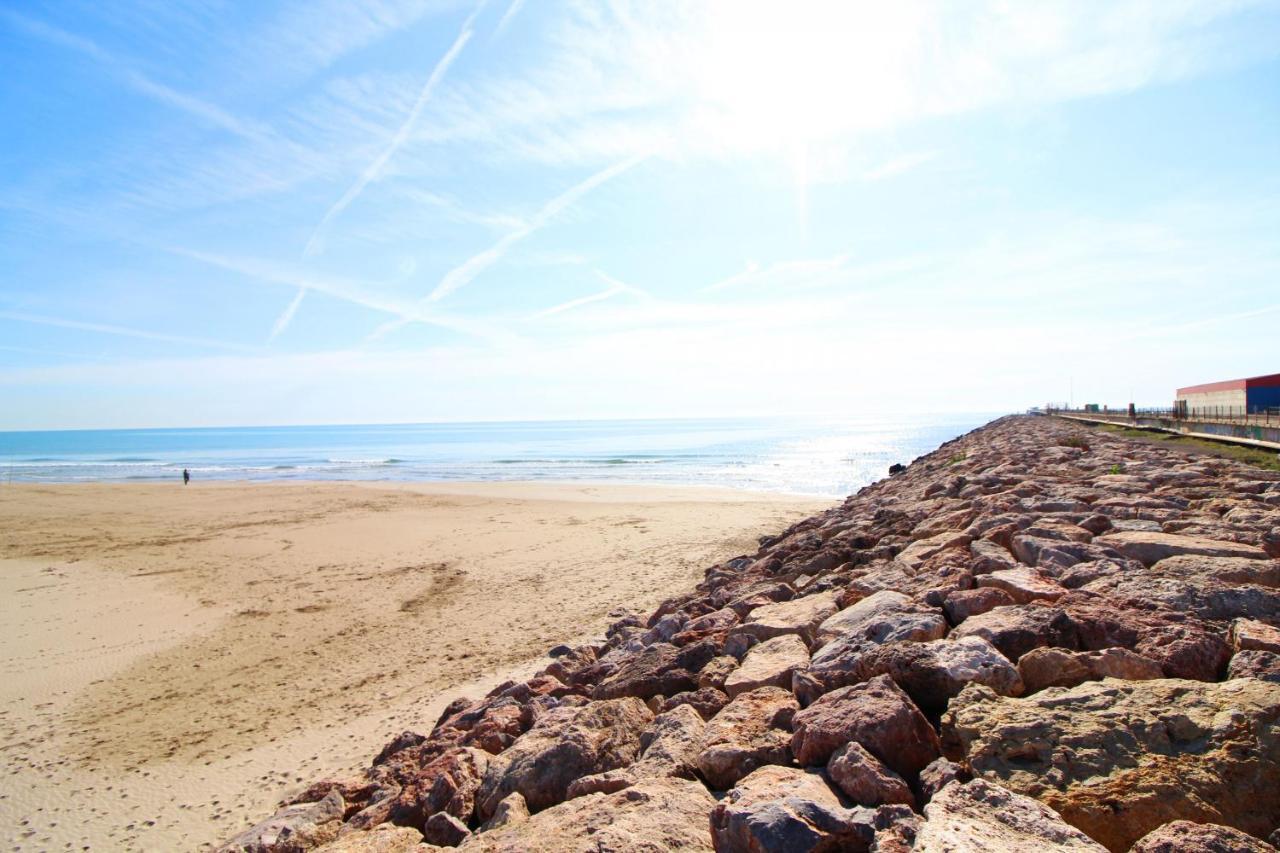 Global Properties, Apartamento A 200M De La Playa De Puerto De Sagunto Exterior photo